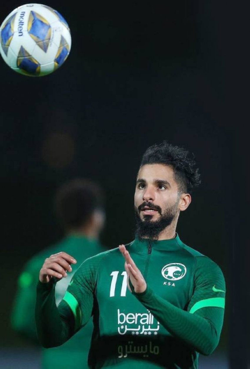 الاتحاد والشباب يراقبان مصير الشهري بعد انتهاء عقده صيف 2024